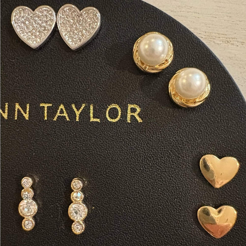 NWT Ann Taylor 9 Pair Gold & Silver Earring Set w/ Hearts, Rhinestone and Pearl - Picture 4 of 7